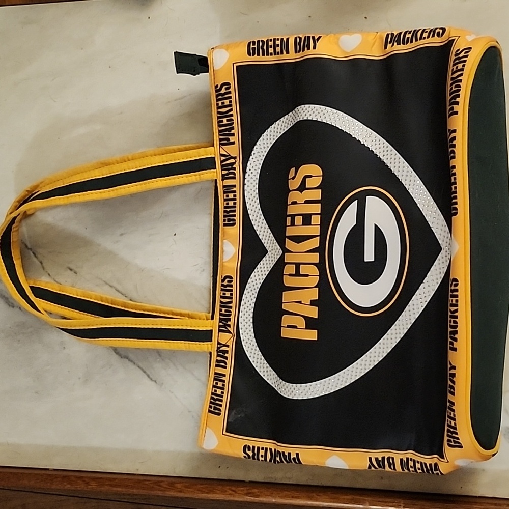 Danbury Mint Green Bay Packers Black and Yellow Heart Shoulder Bag